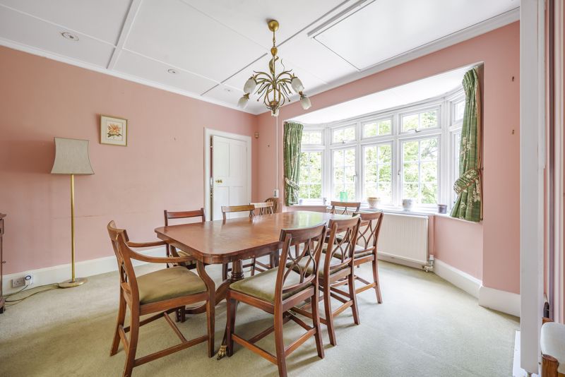 Dining Room- click for photo gallery